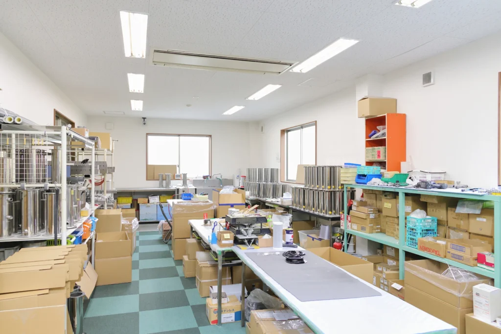 セントラル浄水器の組立・検査